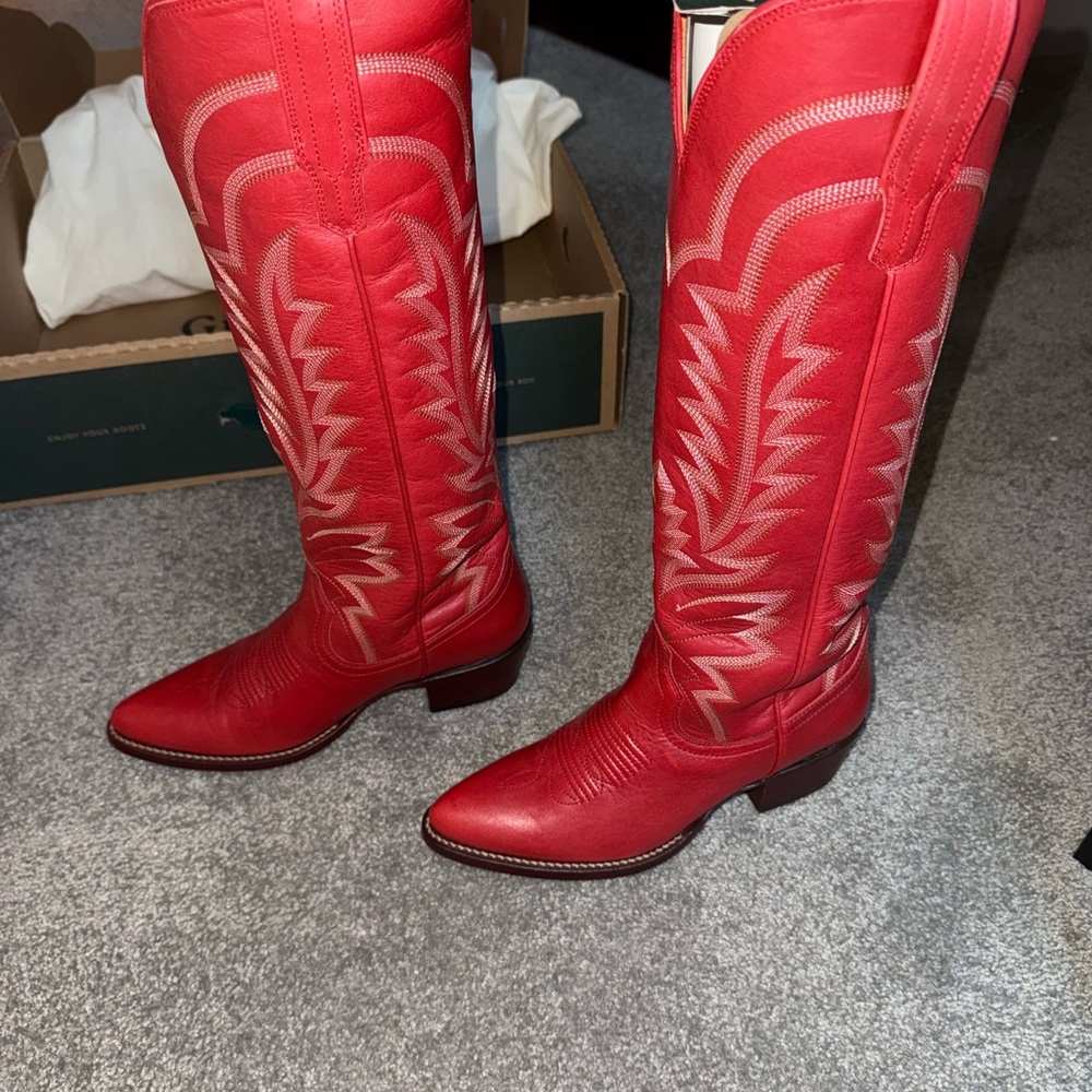 NWT Crimson Abby Tecovas - Picture 3 of 7
